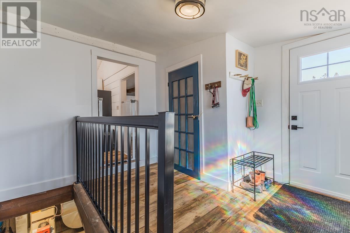 239 LITTLE DYKE Road - 4
