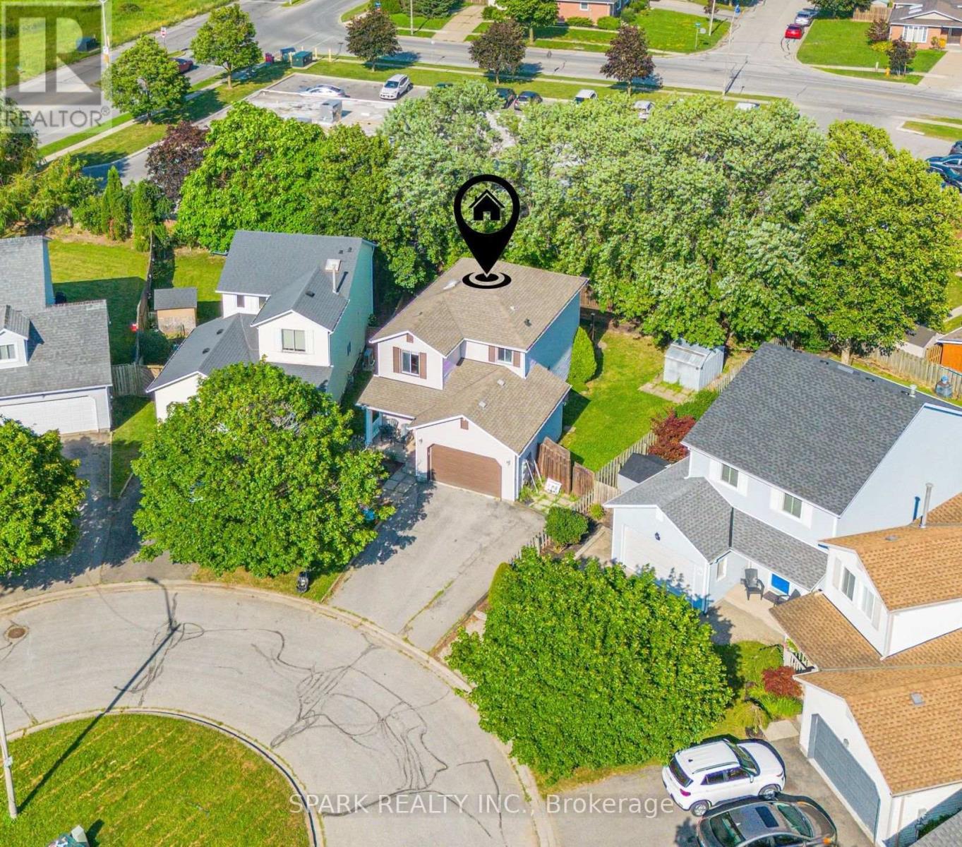 23 RANNIE COURT - 1