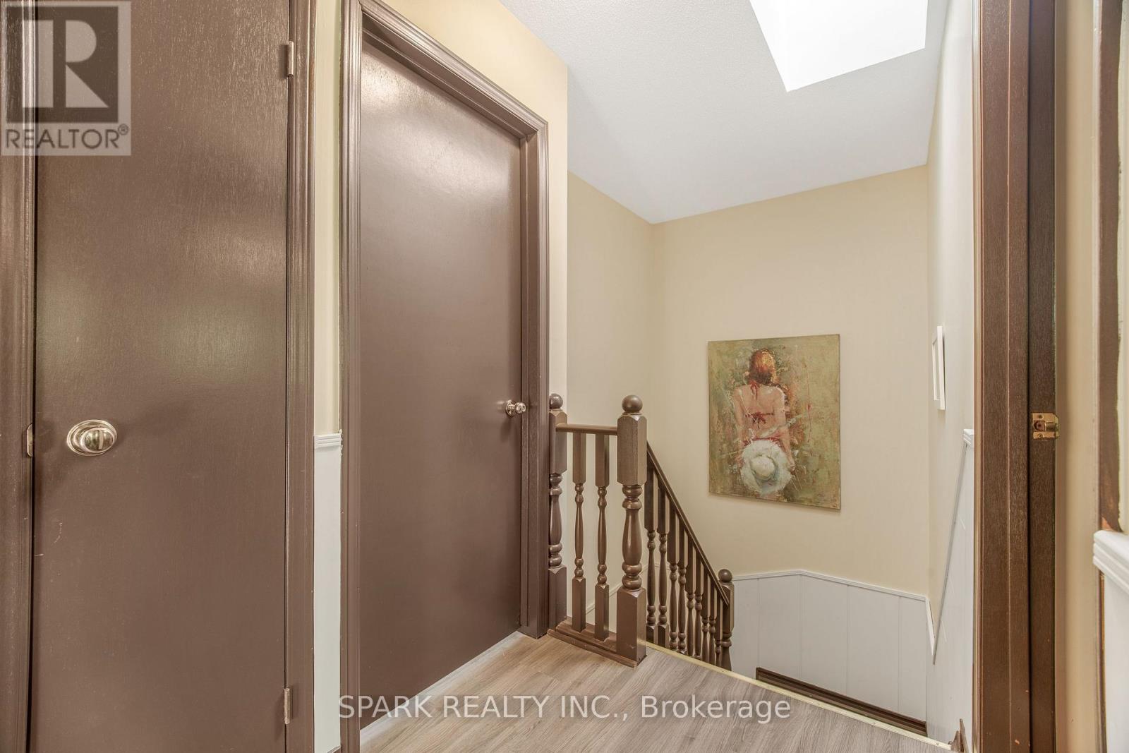 23 RANNIE COURT - 15