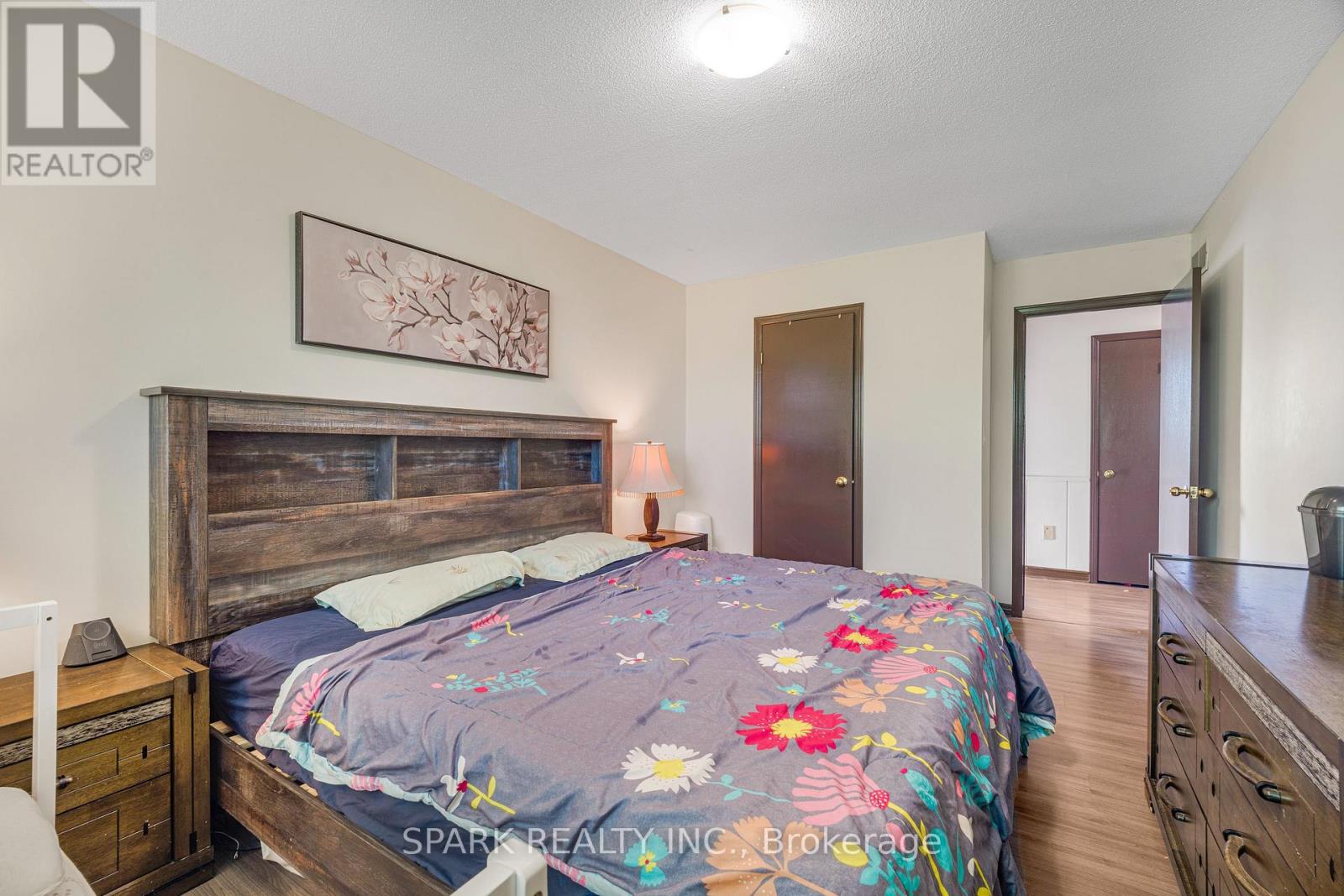23 RANNIE COURT - 17