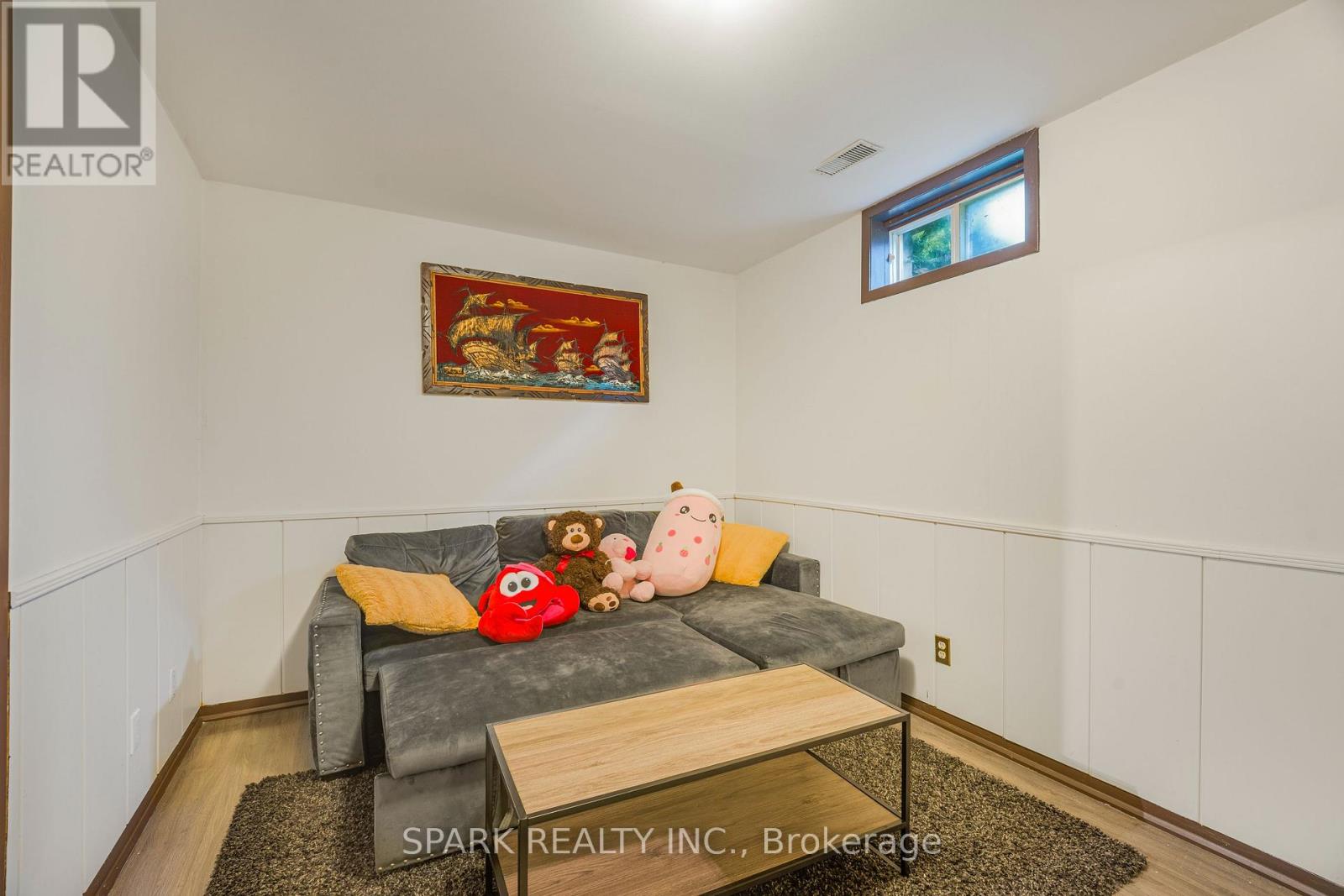 23 RANNIE COURT - 23
