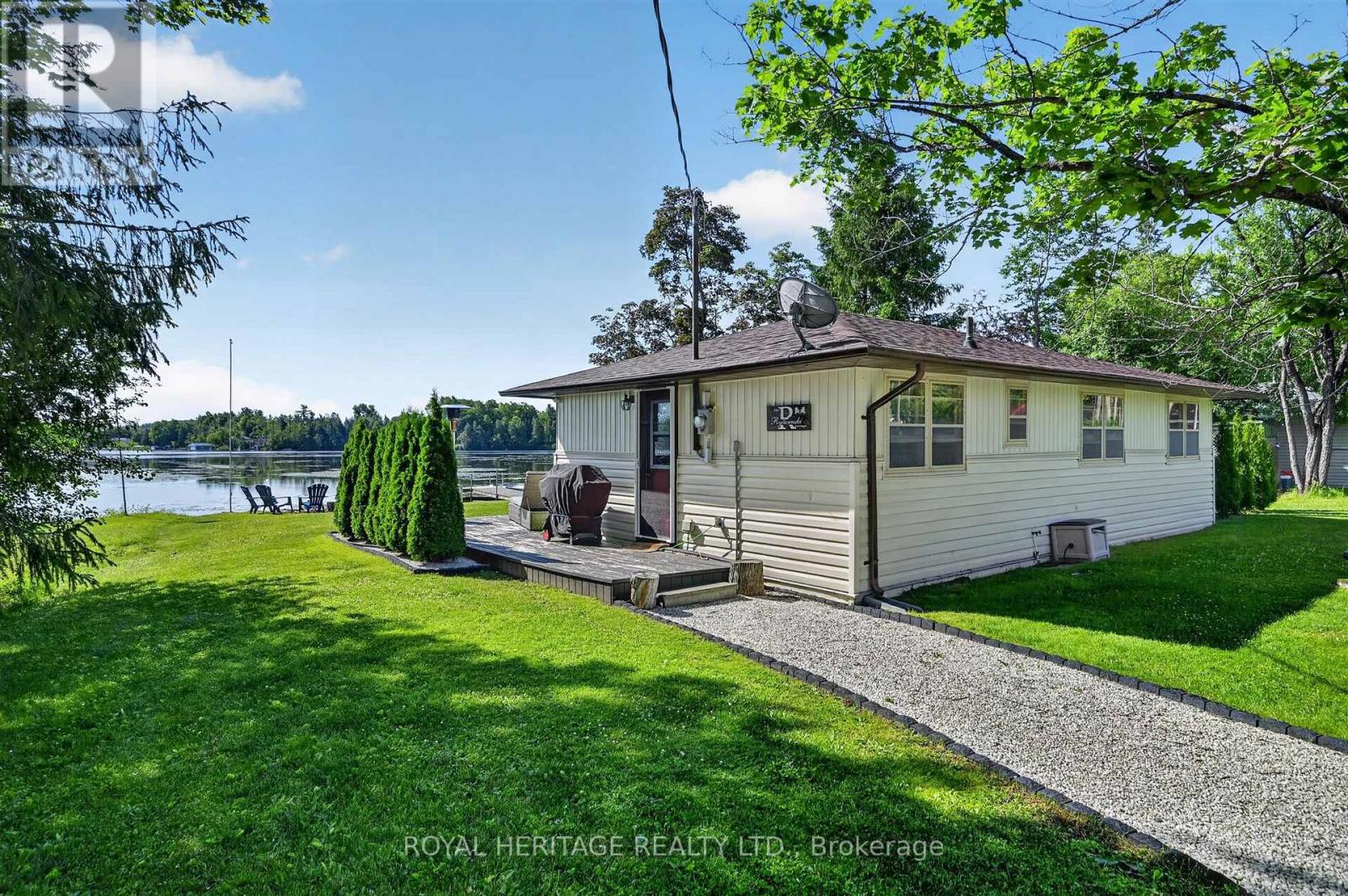 100 CLEARVIEW DRIVE - 19