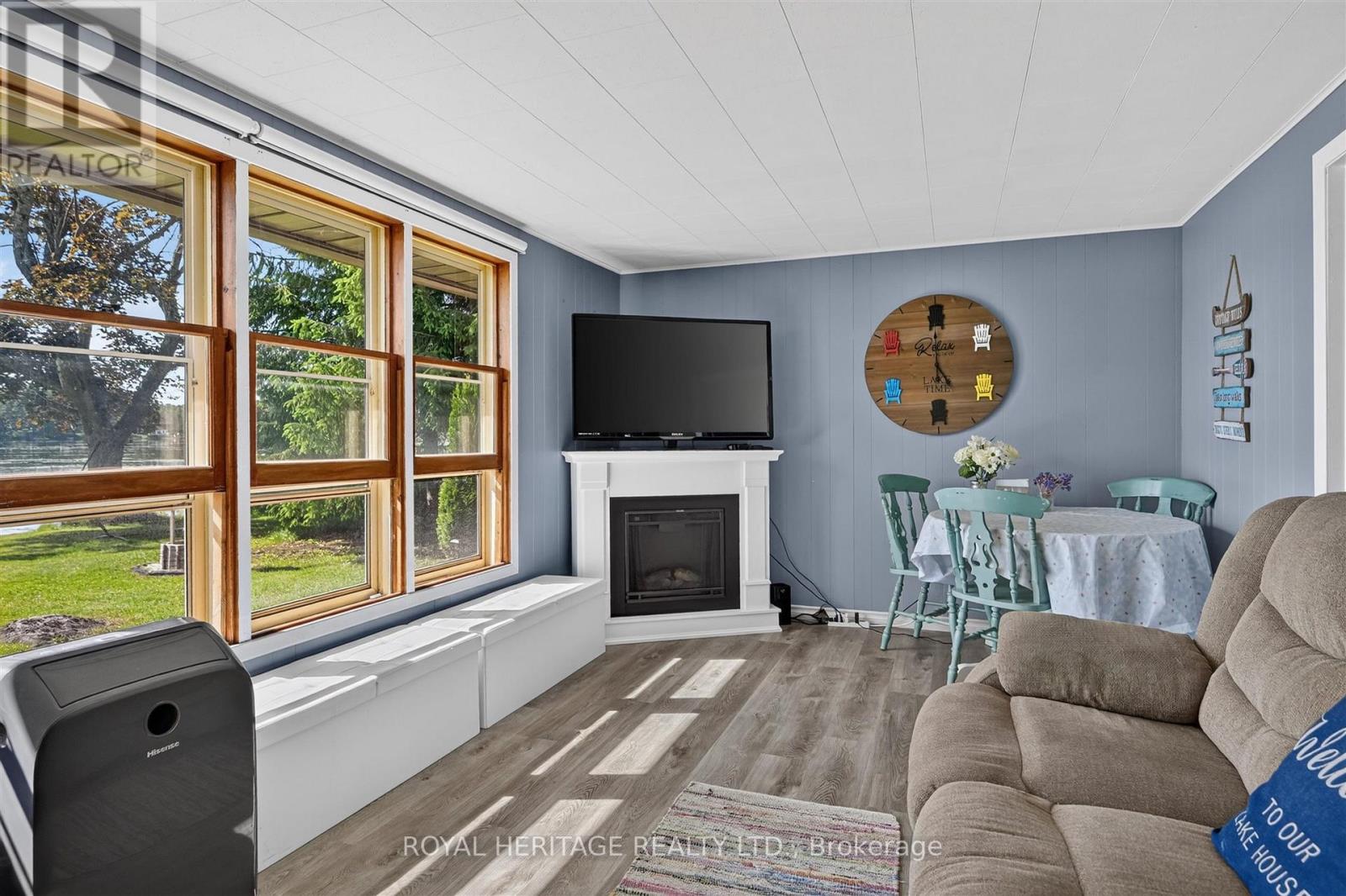 100 CLEARVIEW DRIVE - 27