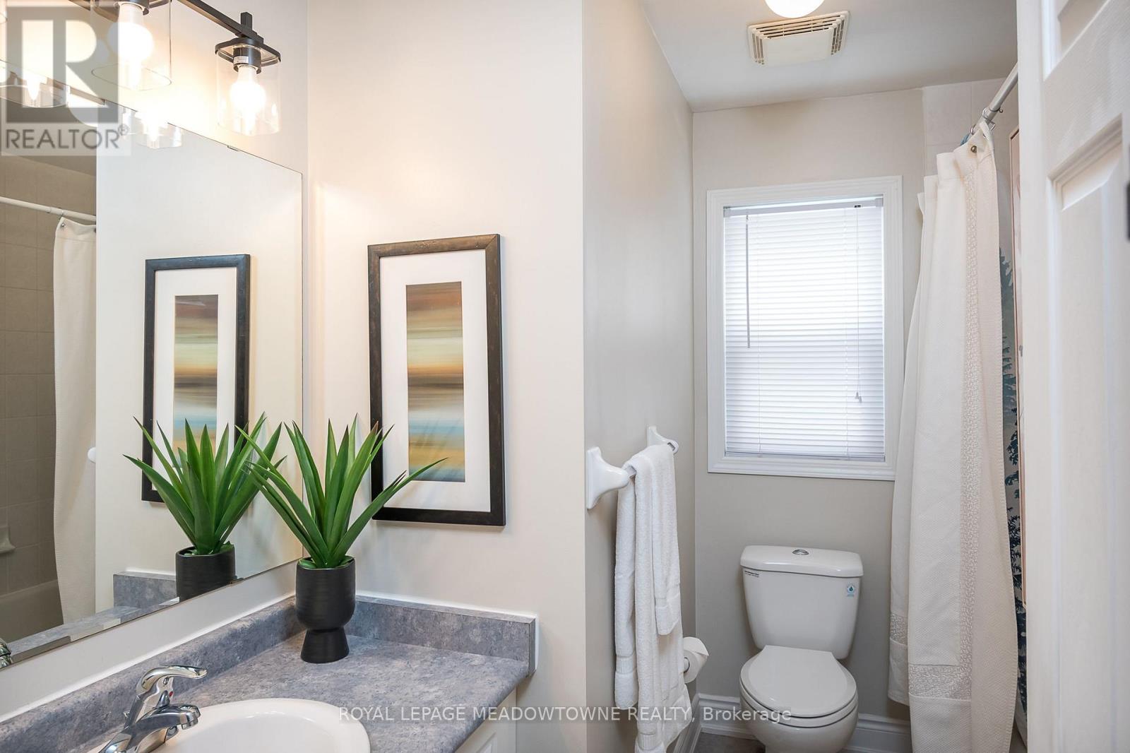 23 BAGGS CRESCENT - 30