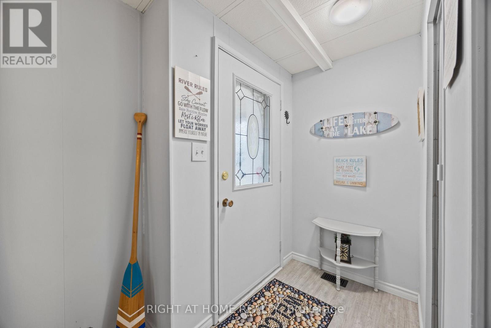 264 HIGHLAND SPRINGS - Image 6