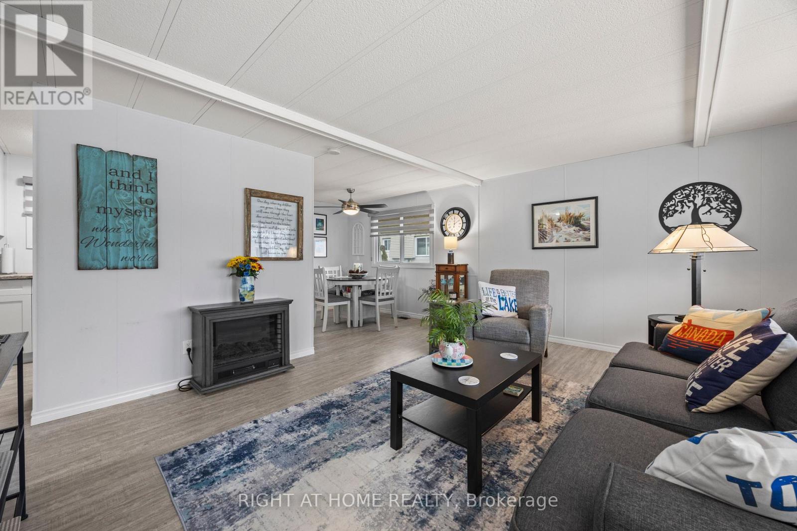 264 HIGHLAND SPRINGS - Image 7
