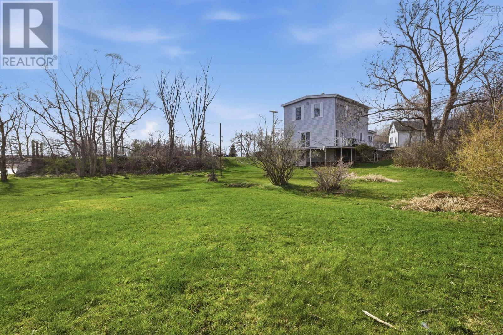 2059 224 Highway - 35