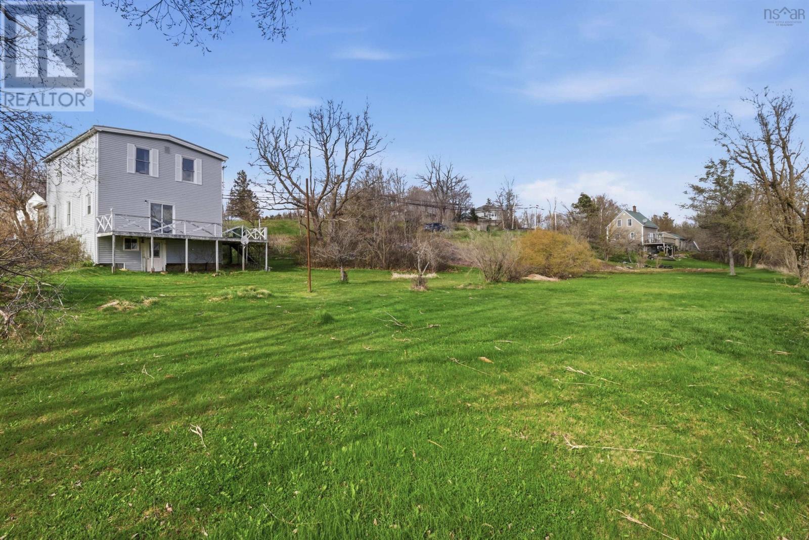 2059 224 Highway - 36