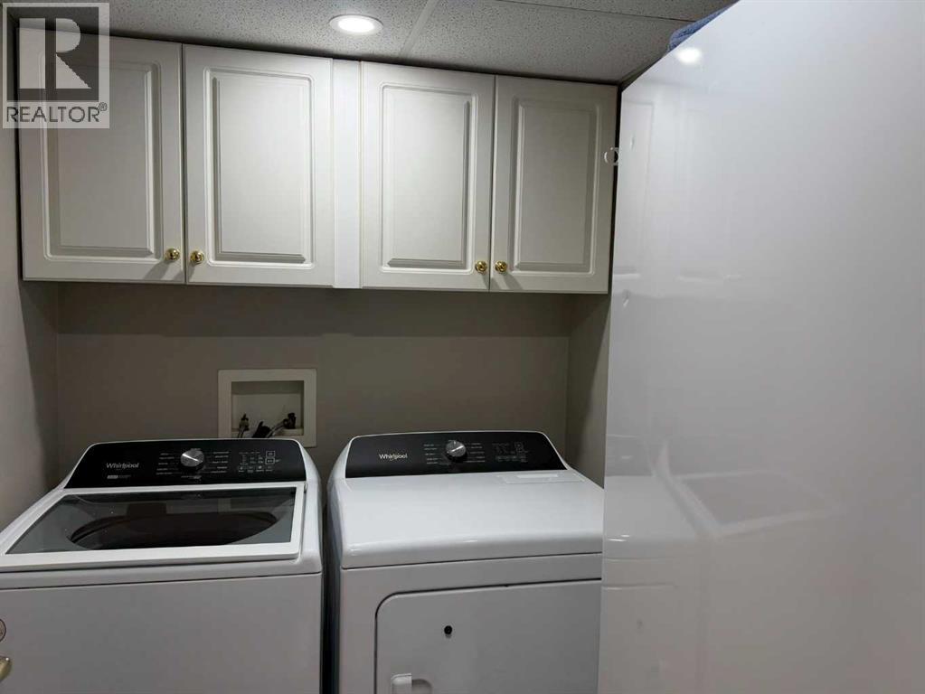 #327 4805 45 Street - 34