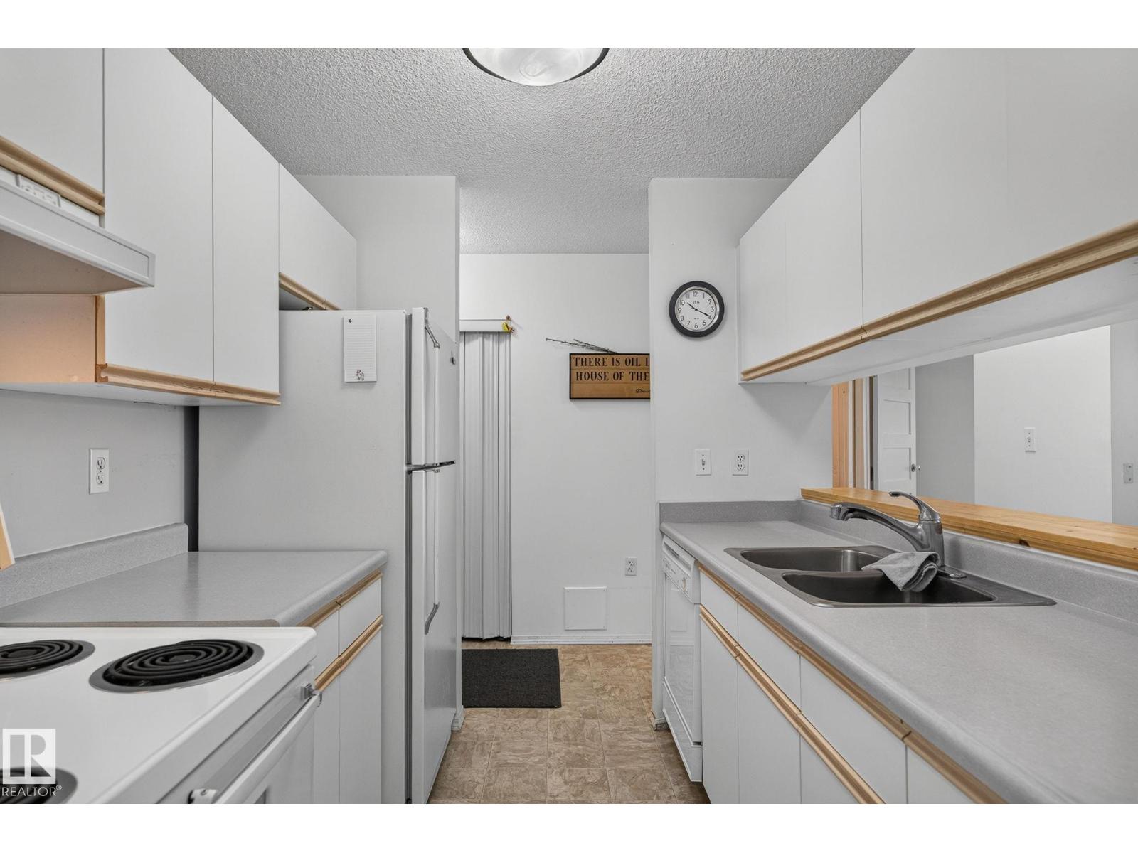 #414 10636 120 ST NW - 12