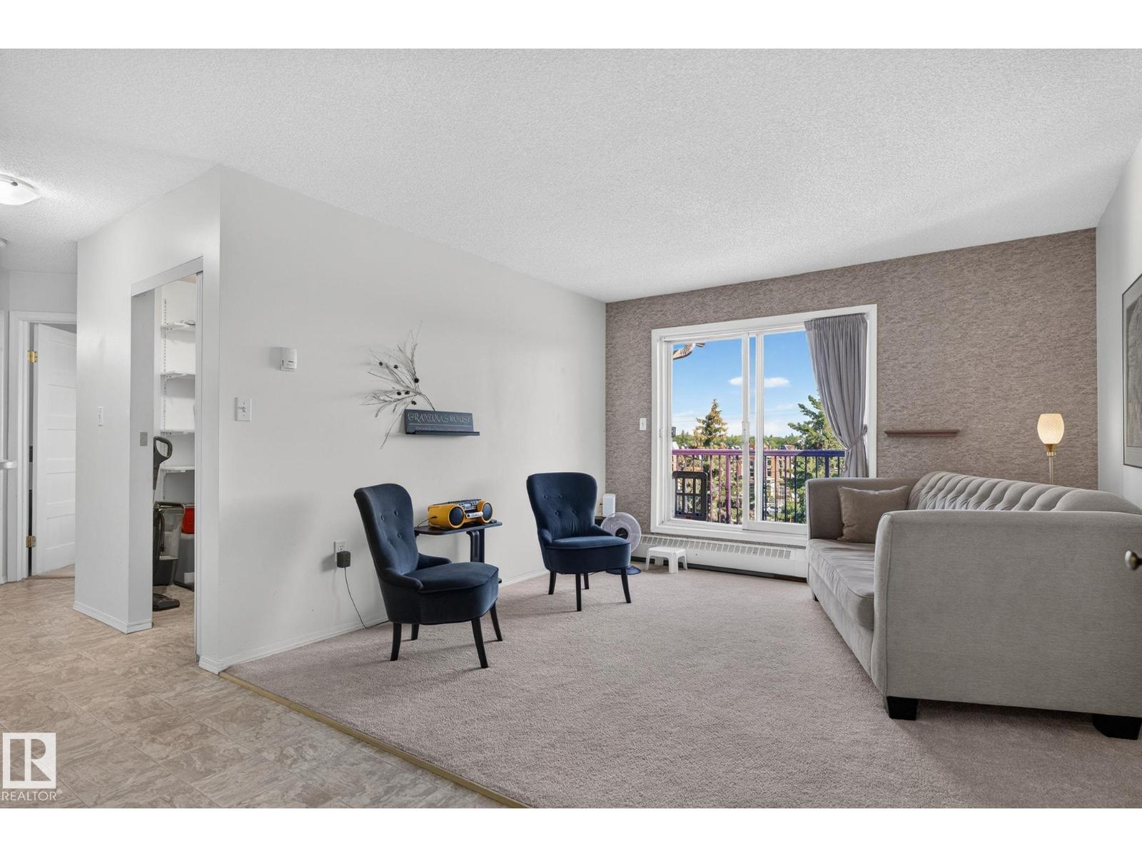 #414 10636 120 ST NW - 16