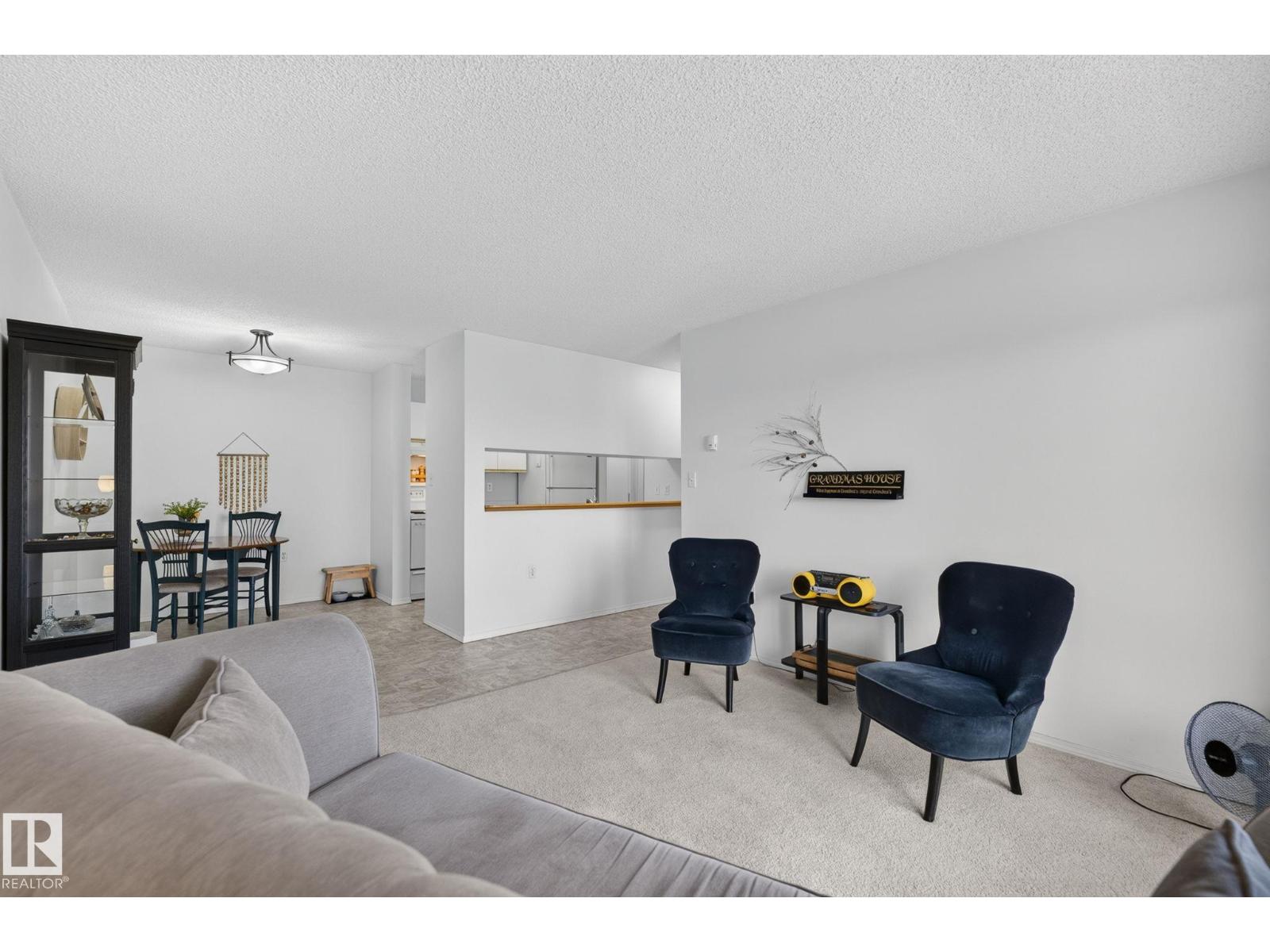 #414 10636 120 ST NW - 19