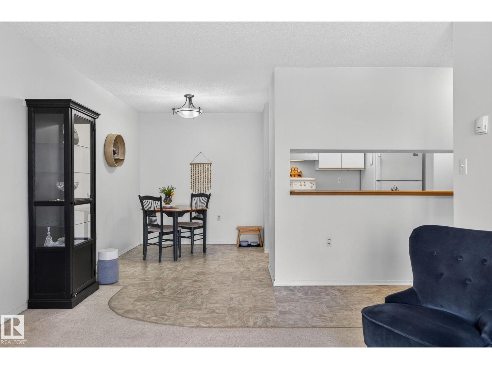 #414 10636 120 ST NW - 21