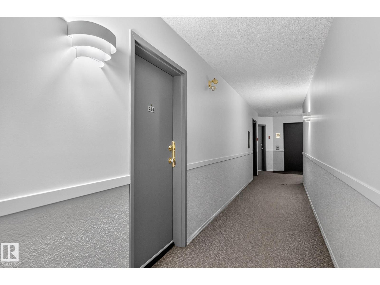 #414 10636 120 ST NW - 4