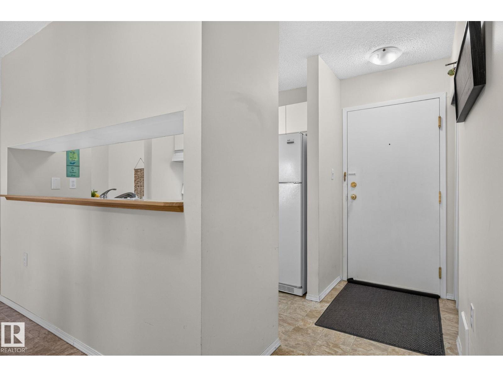 #414 10636 120 ST NW - 5