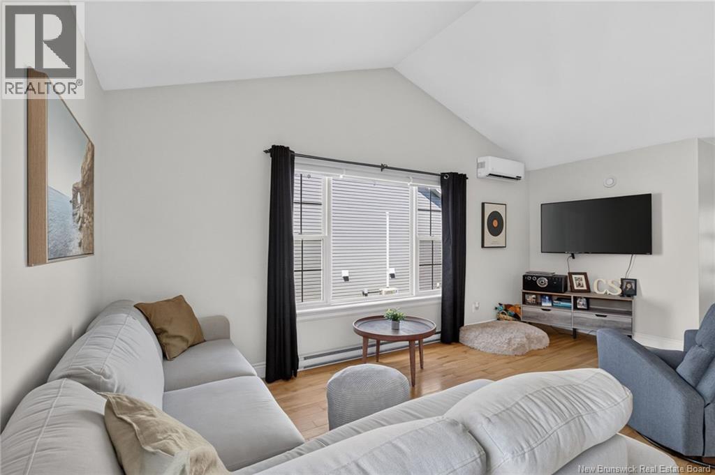 93 Jeannette - 13