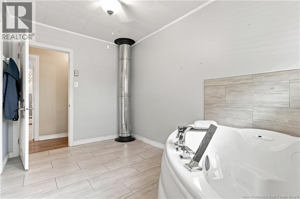 727 Gregg Court - Image 32