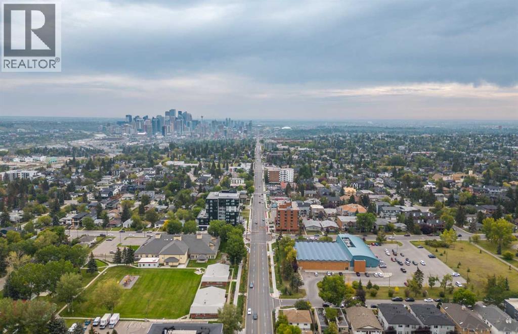 #4311 5305 32 Avenue SW - 41