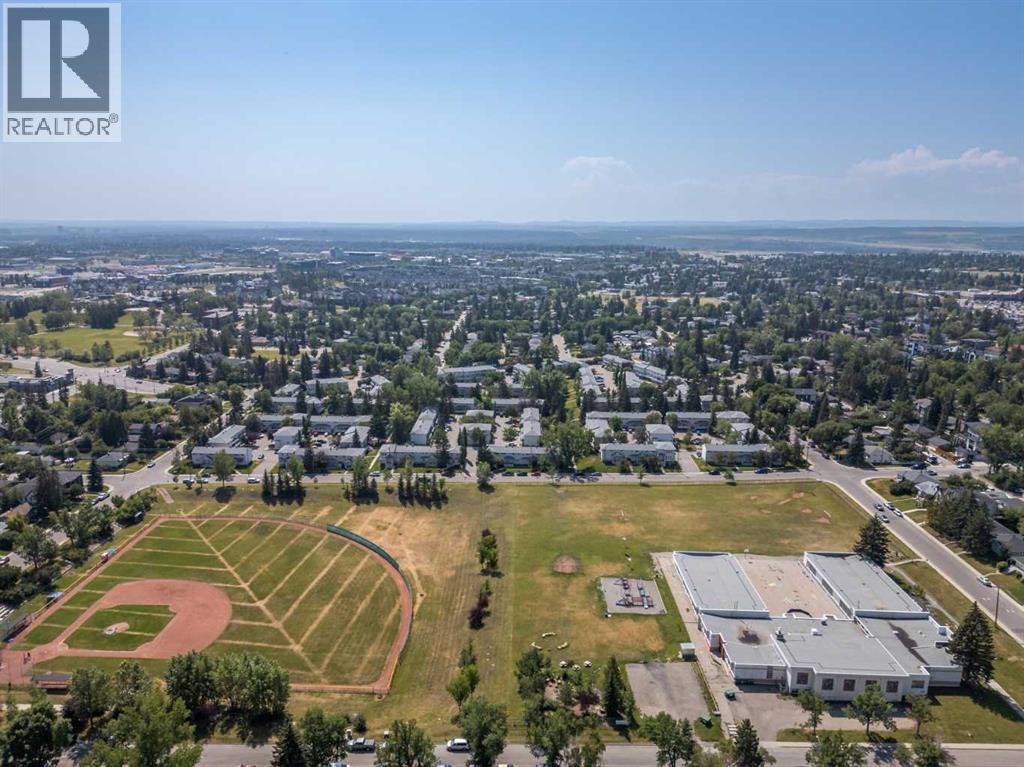 #4311 5305 32 Avenue SW - 42