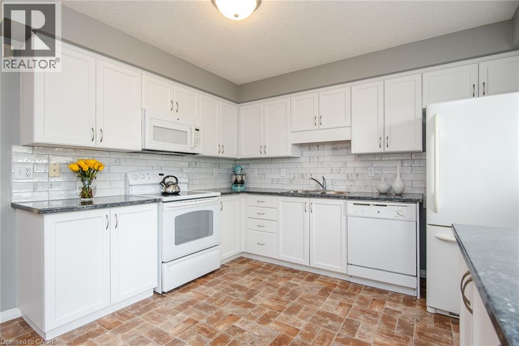 38 DAVID BERGEY Drive - Image 11