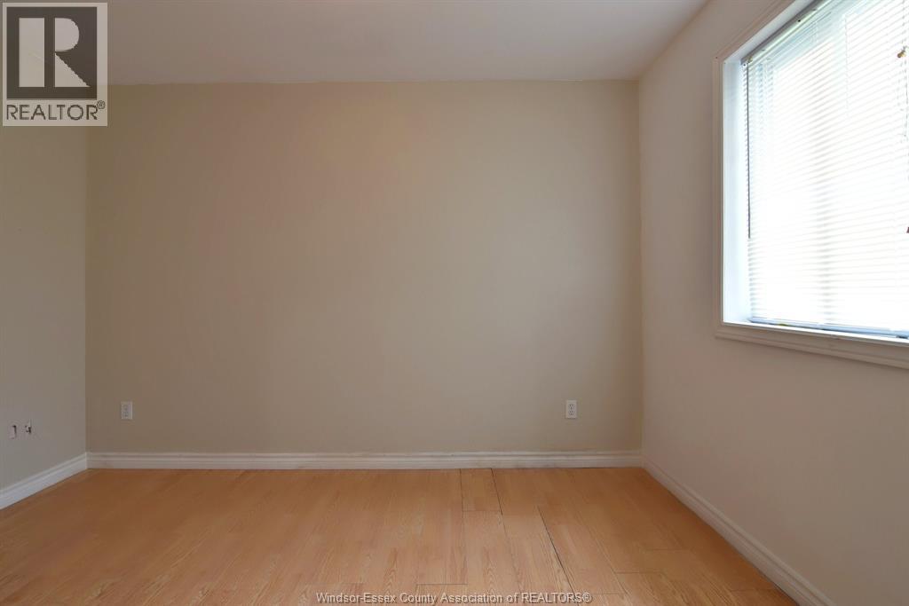 825 BRANT - 16