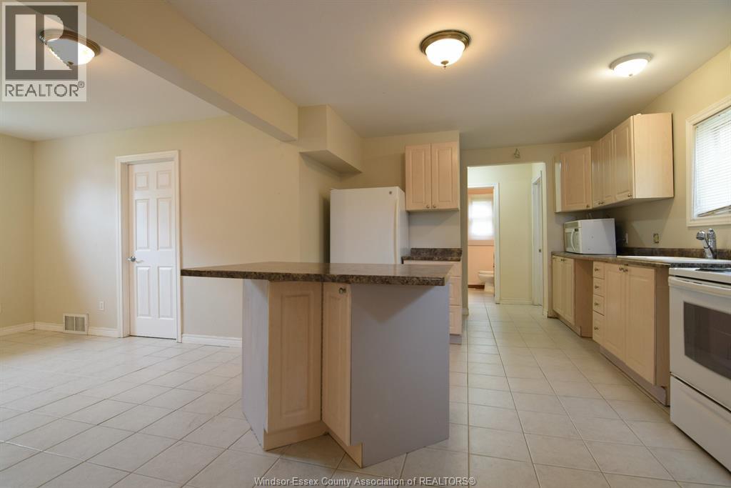 825 BRANT - Image 7