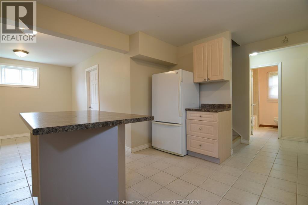 825 BRANT - Image 8