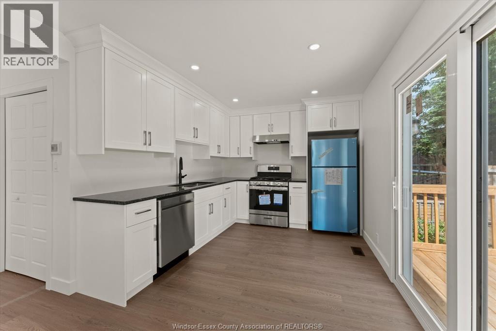 6045 Wyandotte STREET East - 14
