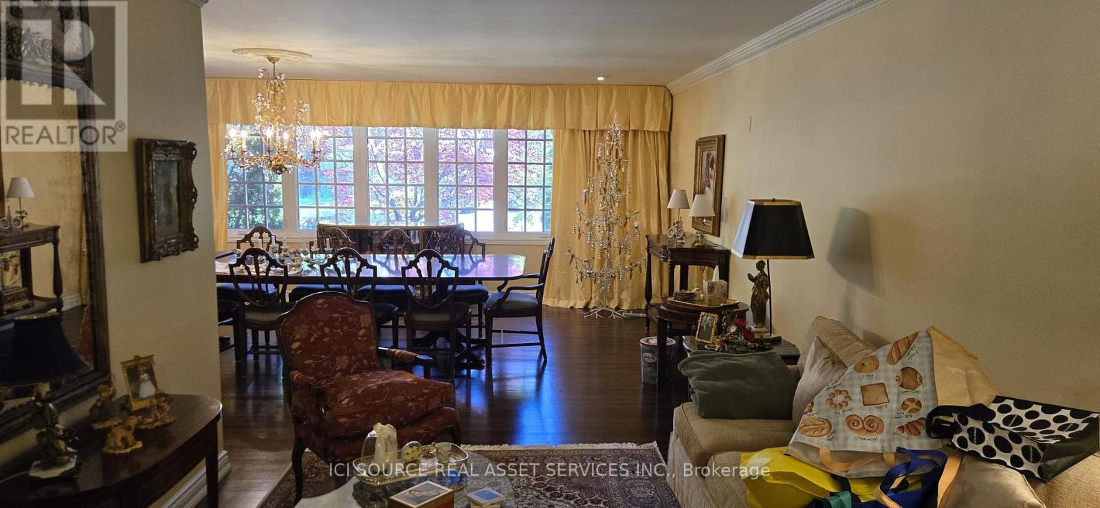 45 CLAREVILLE CRESCENT - Image 11