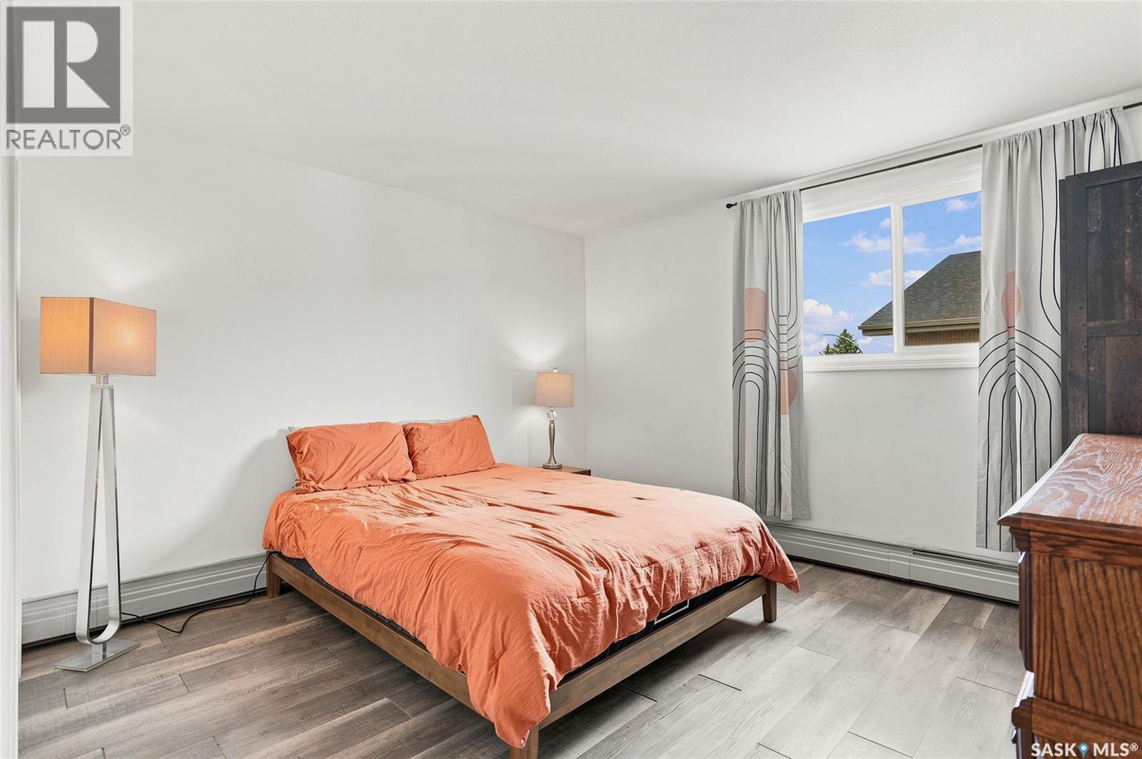 #50 15 Assiniboine DRIVE - 23