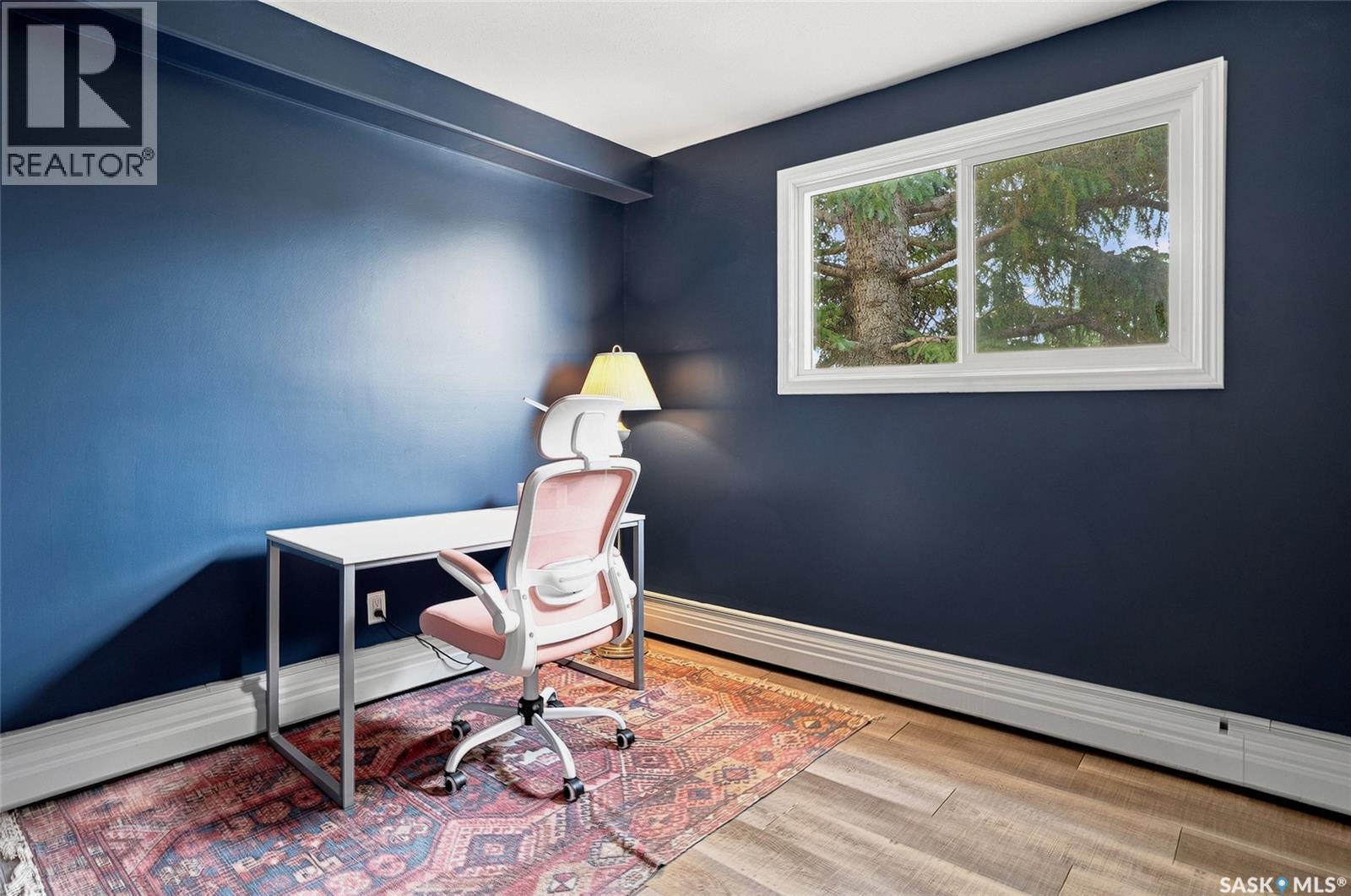#50 15 Assiniboine DRIVE - 25