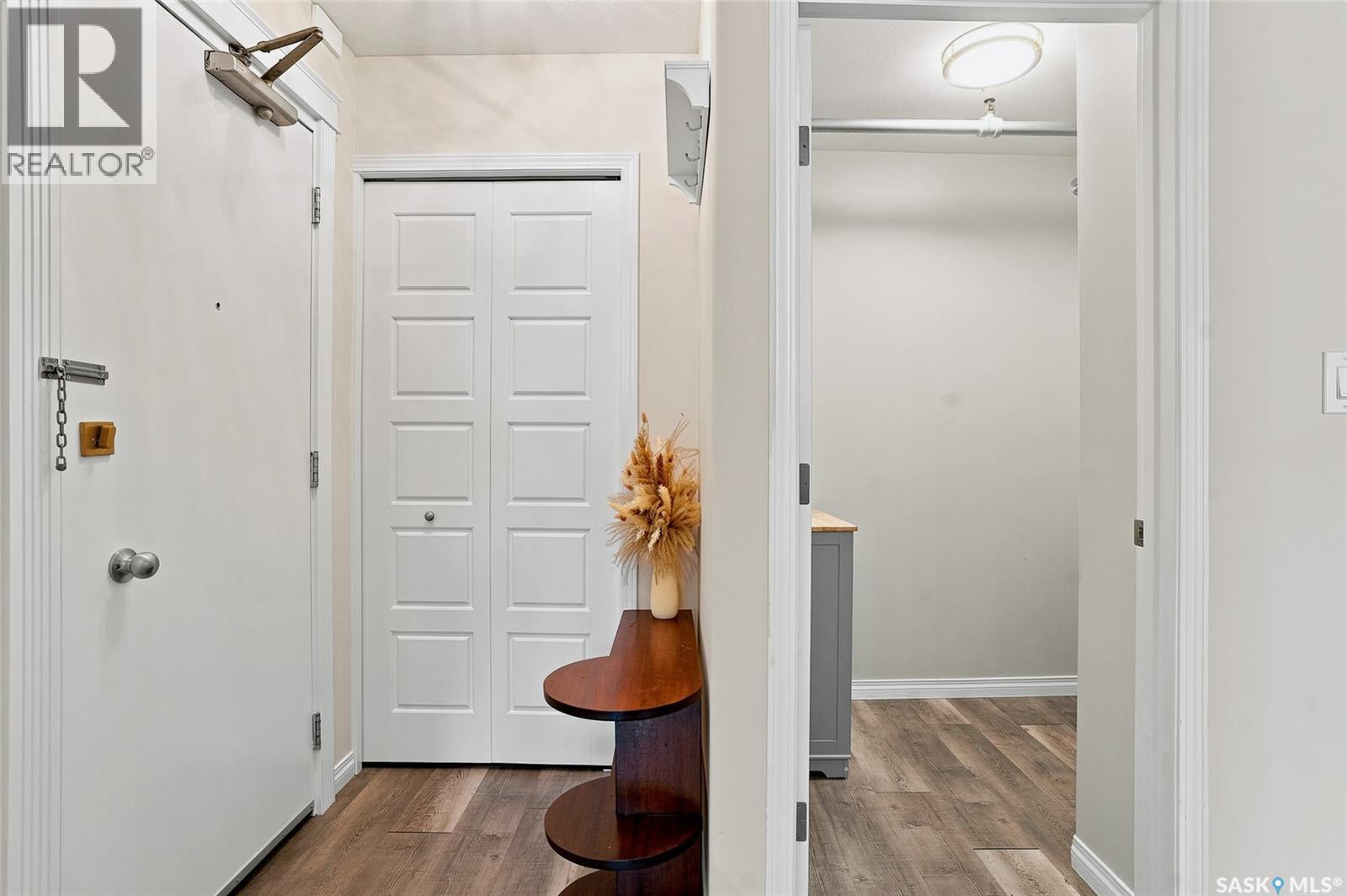 #50 15 Assiniboine DRIVE - 9