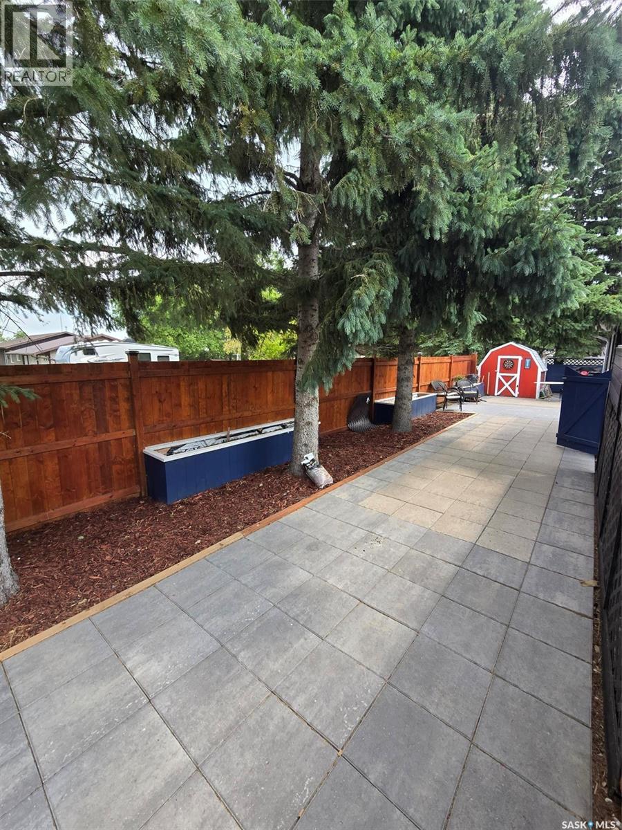 120 3rd STREET W - 6