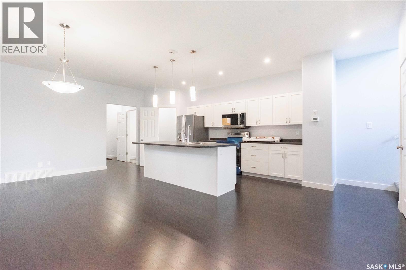 1337 Montague STREET - 10