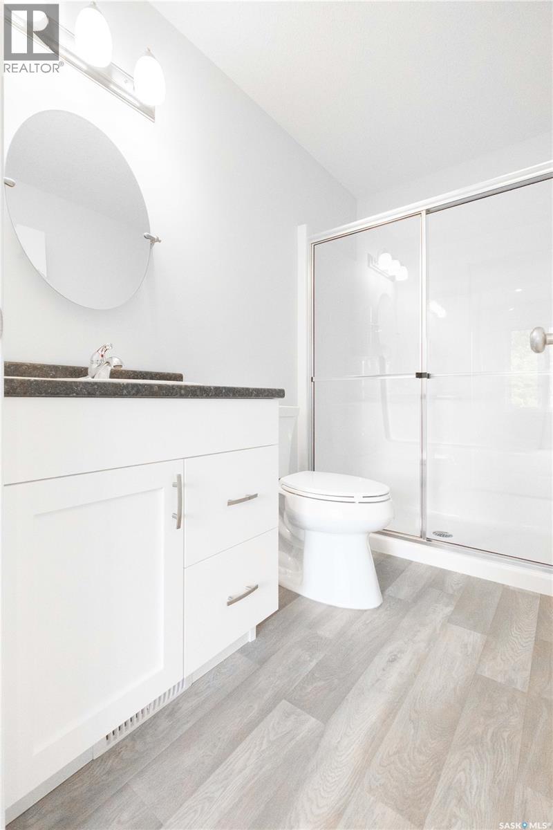 1337 Montague STREET - 21
