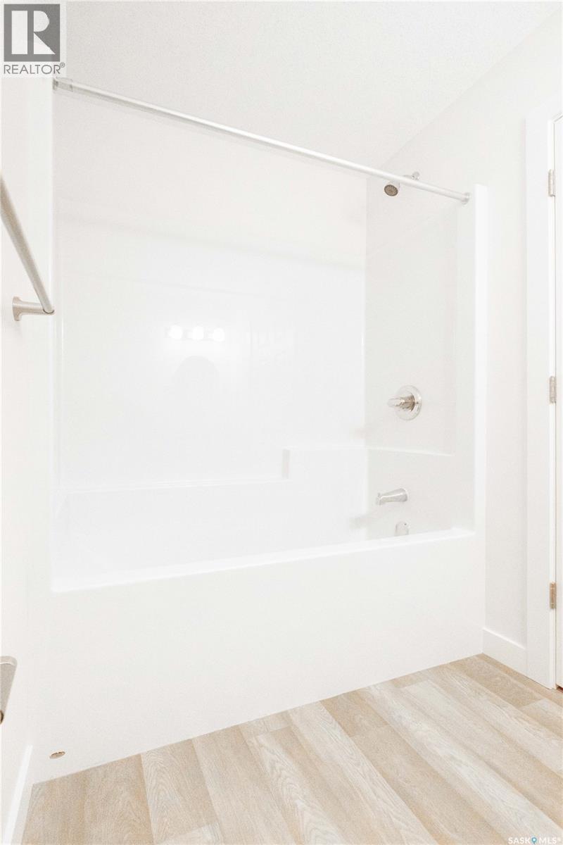 1337 Montague STREET - 27