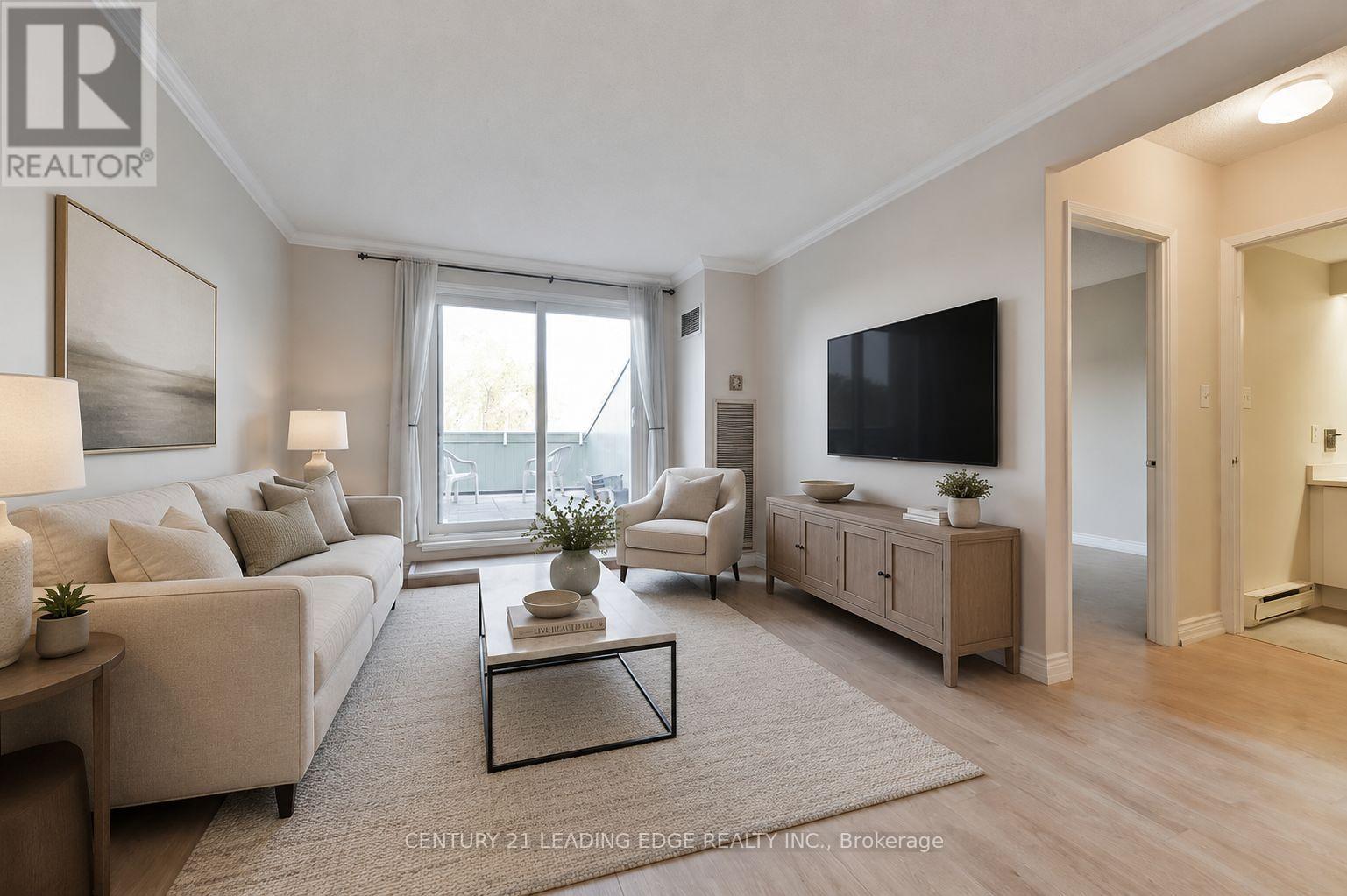 #PH2 100 ANNA RUSSELL WAY - 10