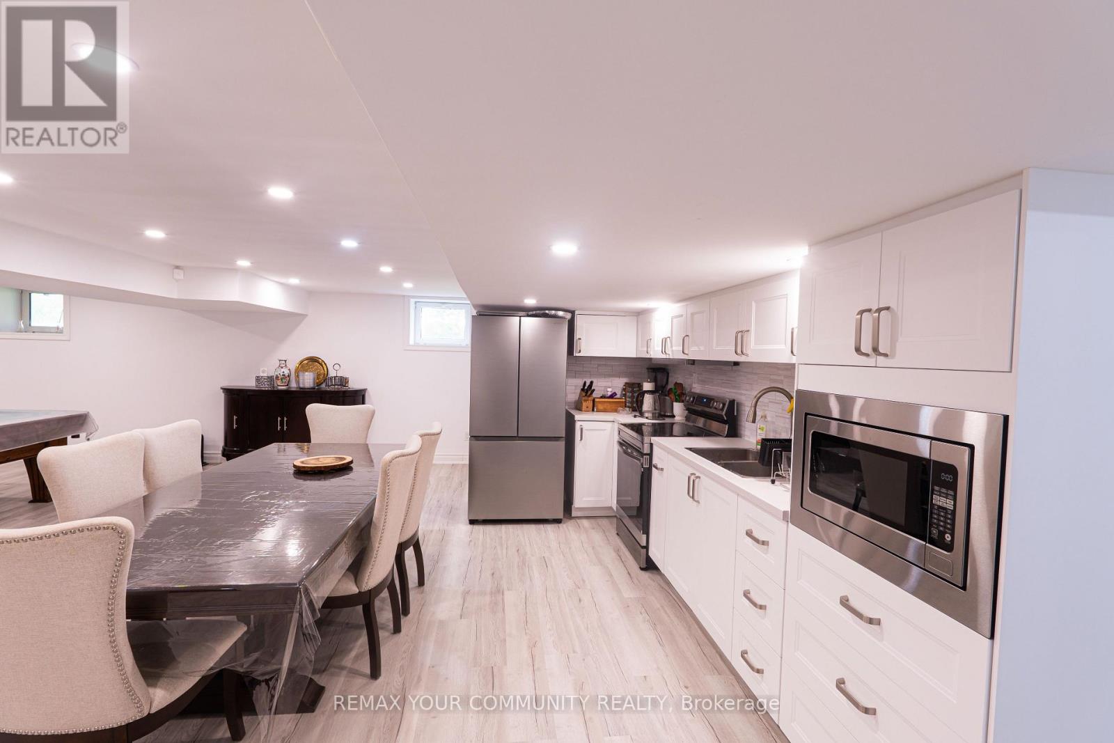 2950 17TH SIDE ROAD - Image 34