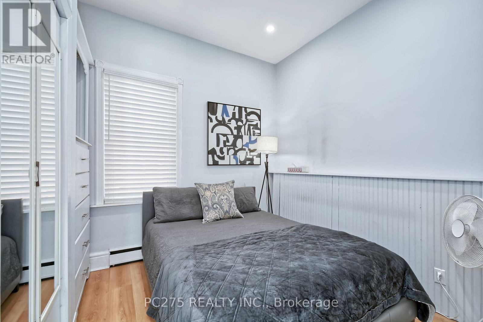 77 ELM STREET - 19