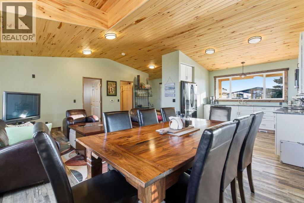 619 Lakeside Drive - 9