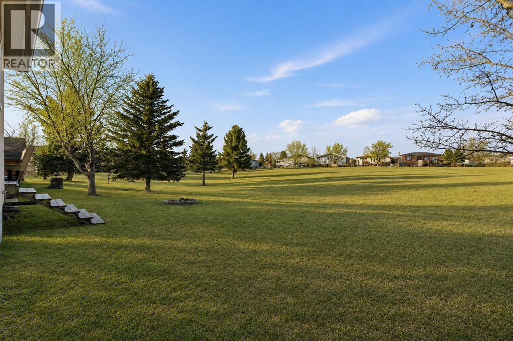 619 Lakeside Drive - 33