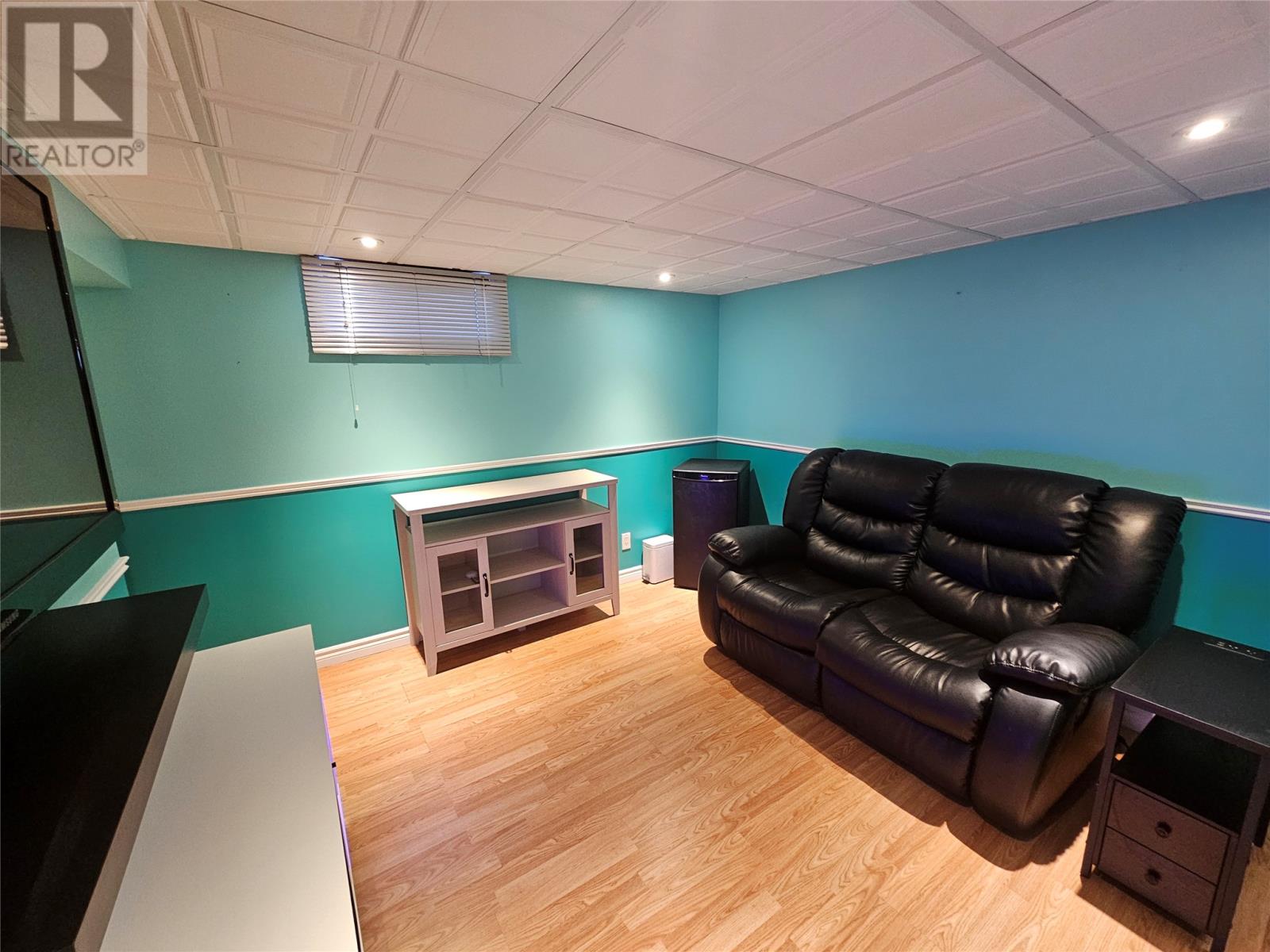 875 Hudson Drive - 20