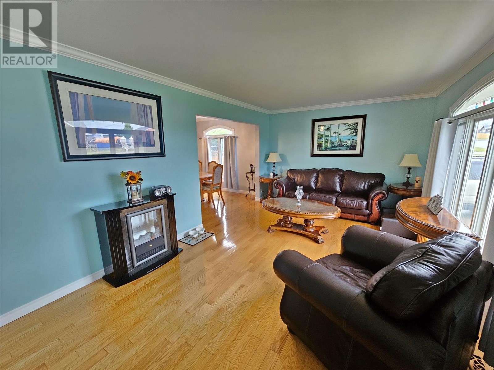 875 Hudson Drive - 3