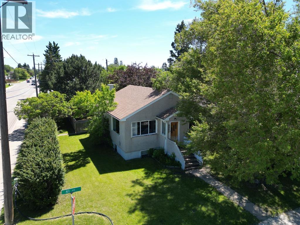 4241 41 Avenue - 24