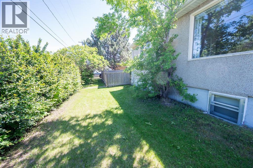 4241 41 Avenue - 19