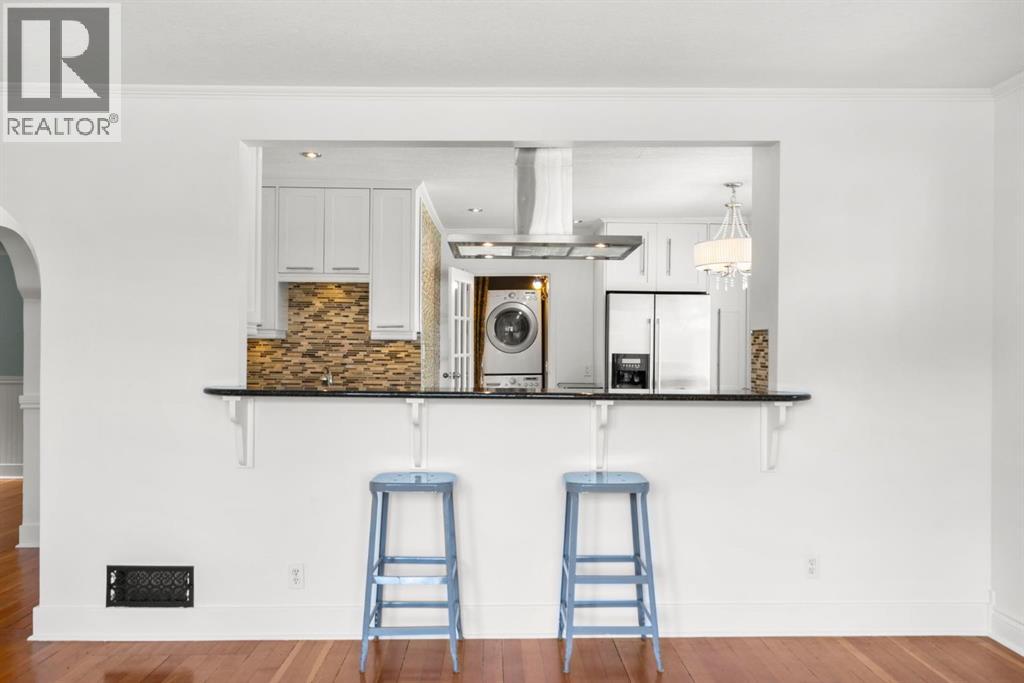1404 18 Avenue NW - 13