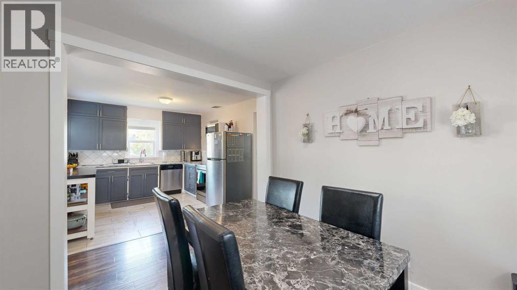Listing photo – 4820 46 Street, Stettler