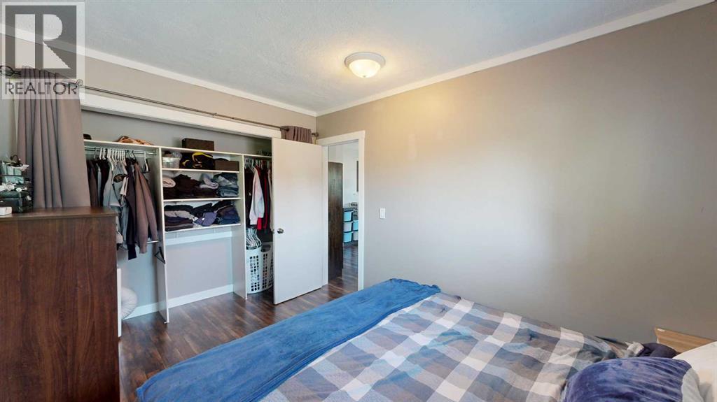 Listing photo – 4820 46 Street, Stettler