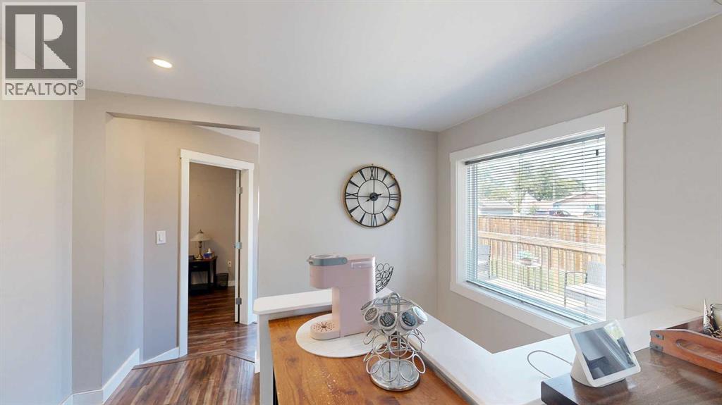 Listing photo – 4820 46 Street, Stettler