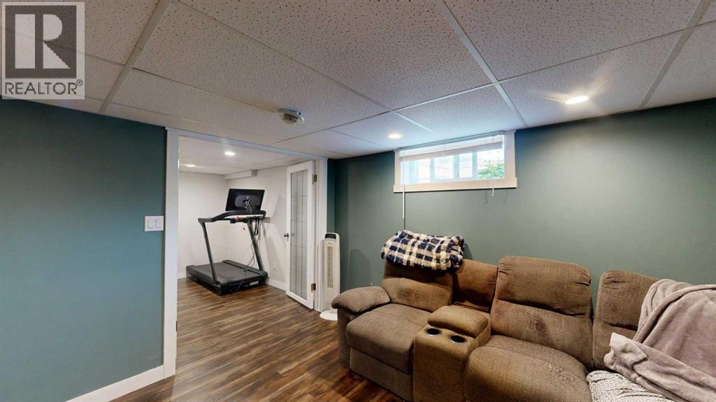 Listing photo – 4820 46 Street, Stettler